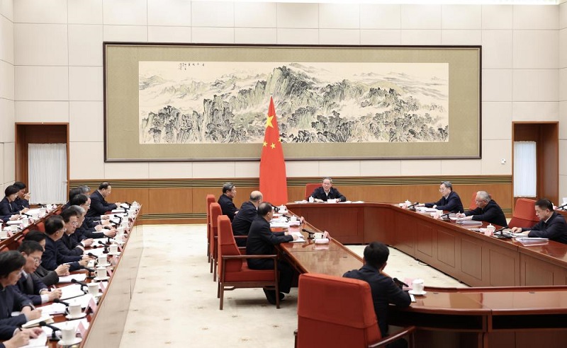 <a href="./xwzx/gzdt/202602/t20260209_750141.html">李强主持召开国务院第十次全体会议 讨论政府工作报告稿和“十五五”规划纲要草案稿</a>